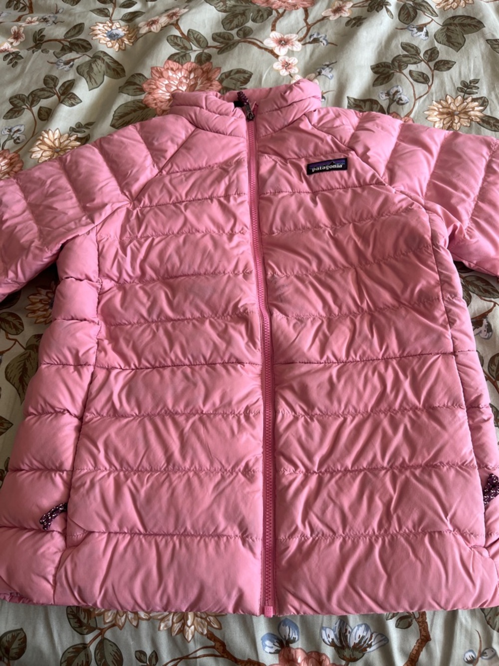 Patagonia Light Pink puffer Jacket, girls L